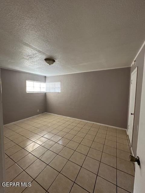 7405 Edgemere Blvd - Photo 7 of 19