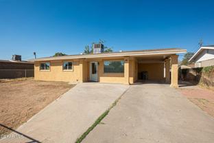 9309 Montgomery Dr - Photo 1 of 1