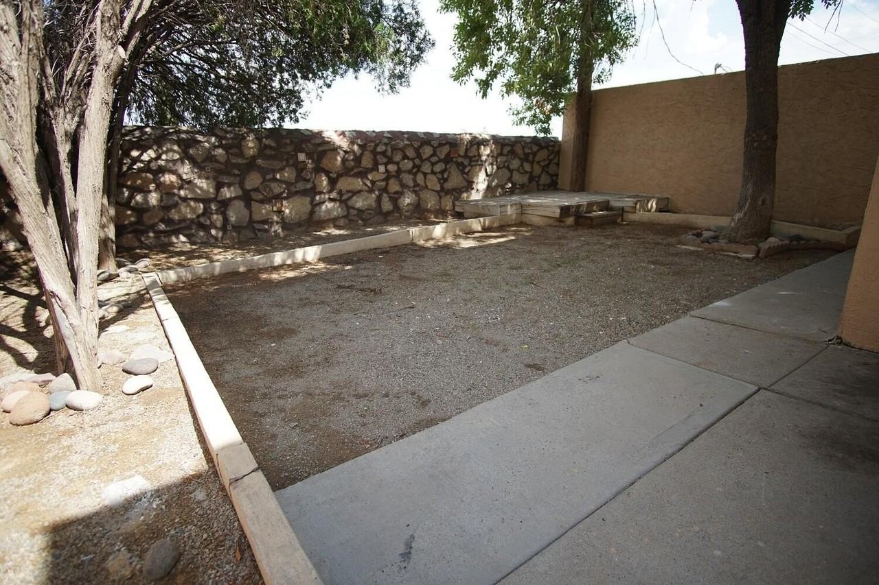 2520 San Jose Ave #8C - Photo 3 of 18