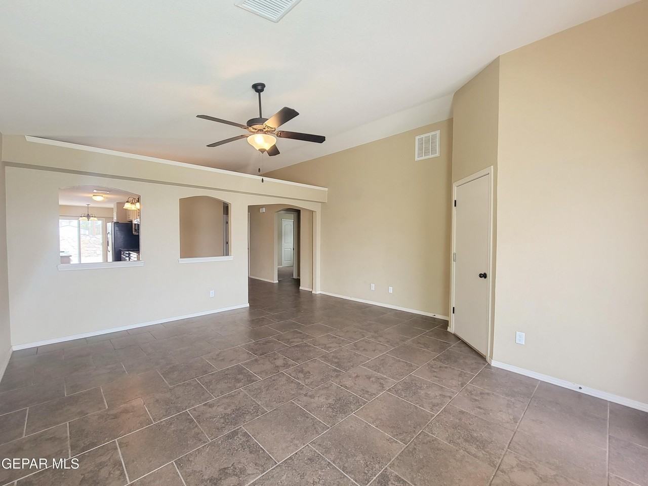 12785 Tre Maximiliano Ave - Photo 2 of 12