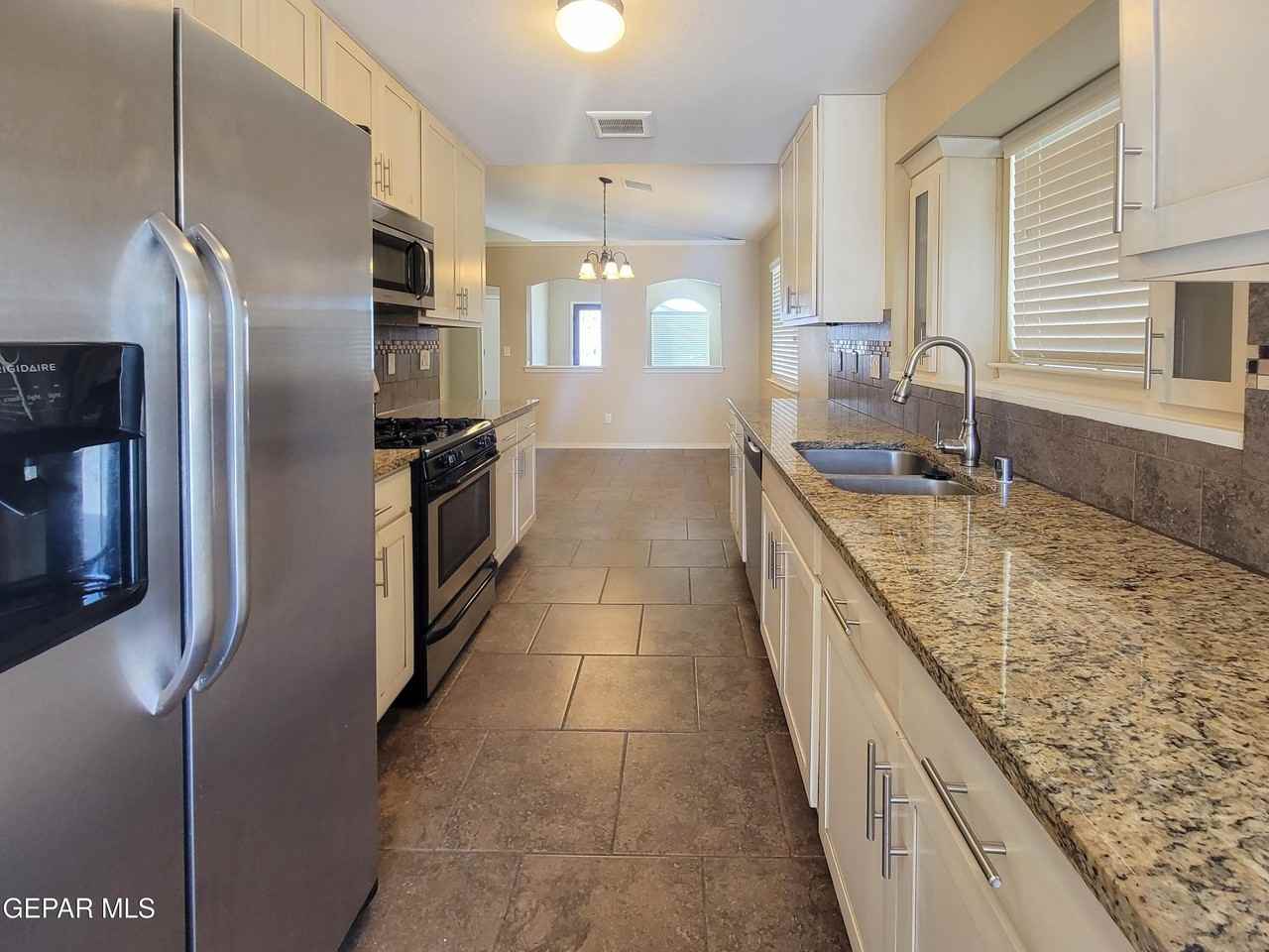 12785 Tre Maximiliano Ave - Photo 6 of 12