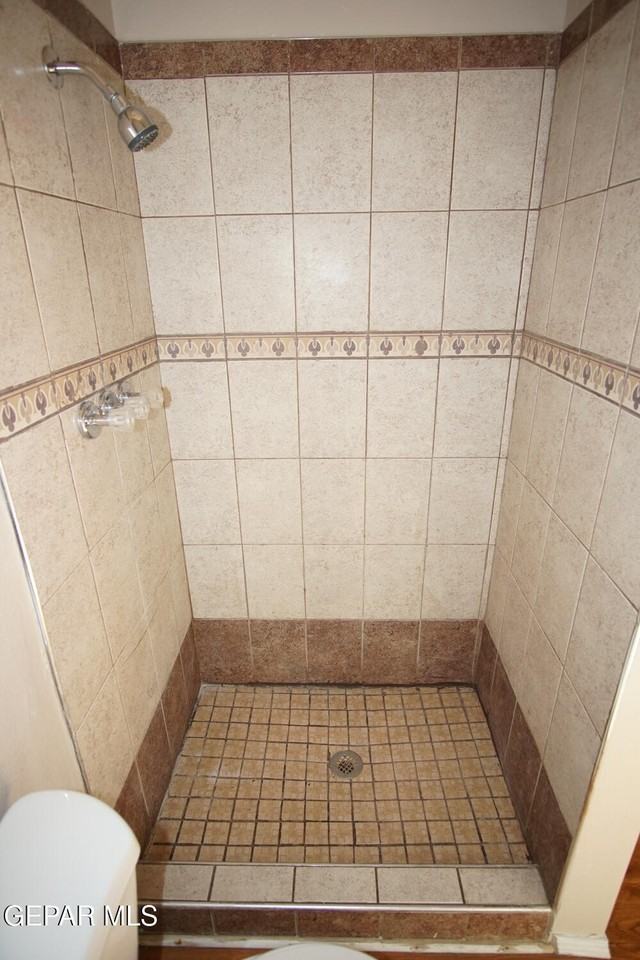 1104 Myrtle Ave #4 - Photo 6 of 6