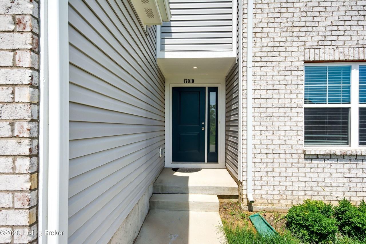 17010 Meander Way - Photo 7 of 50