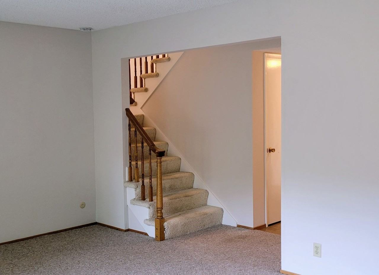 21940 Rucker Dr - Photo 7 of 50