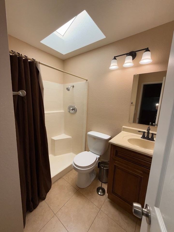 11859 Rustic Pl - Photo 7 of 13