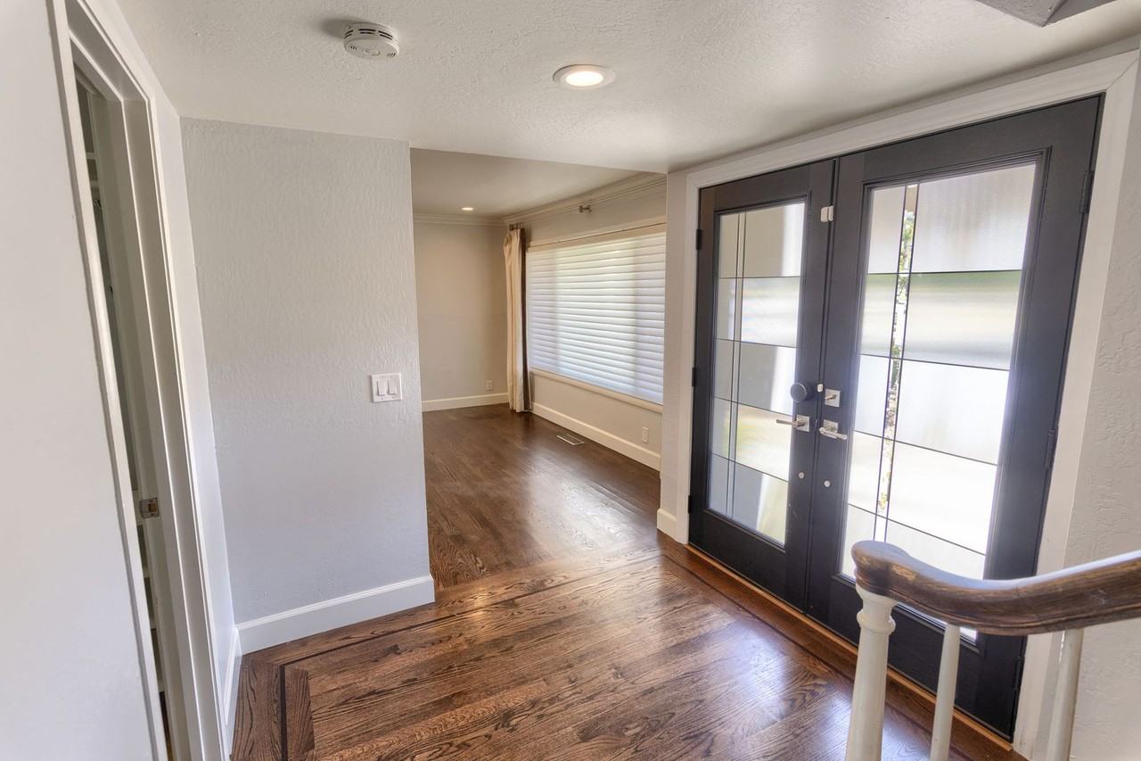 6948 Bret Harte Dr - Photo 6 of 29