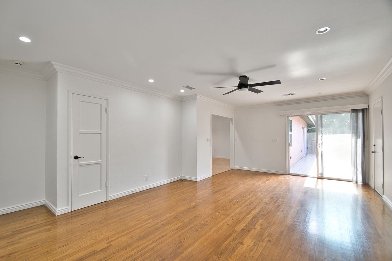 4938 Pearce Ave - Photo 3 of 21