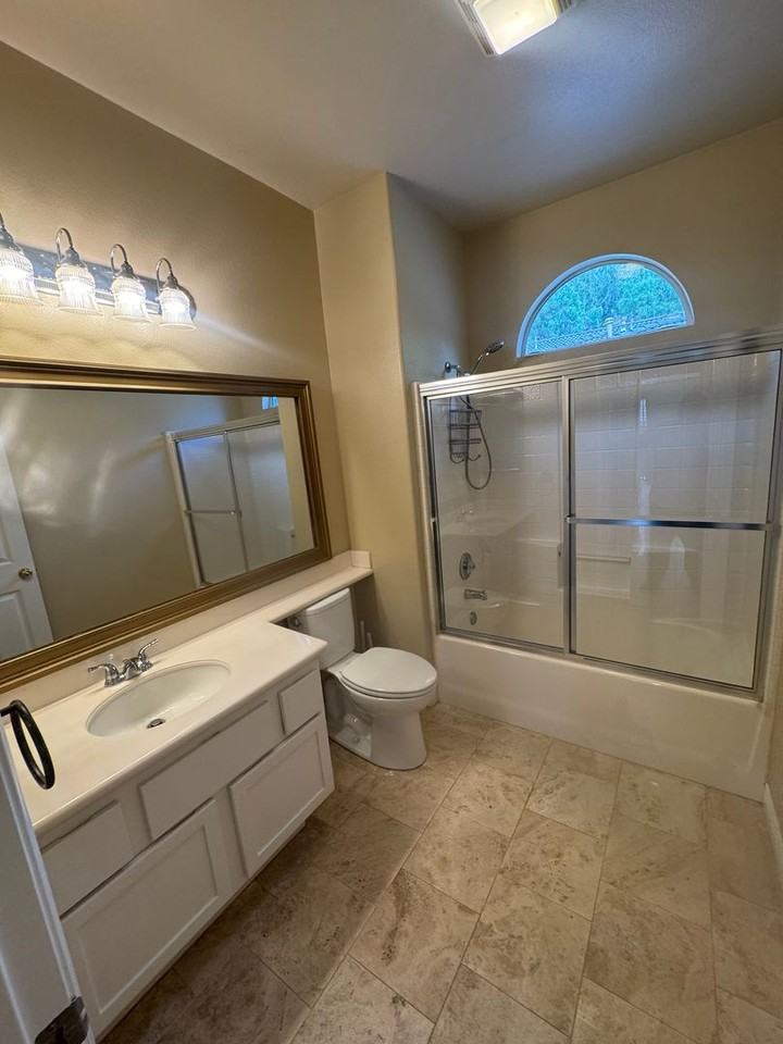 170 Trofello Ln - Photo 4 of 50