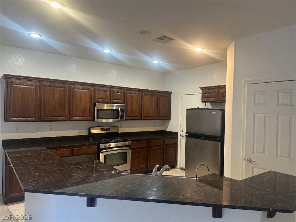 515 Newberry Springs Dr - Photo 2 of 9