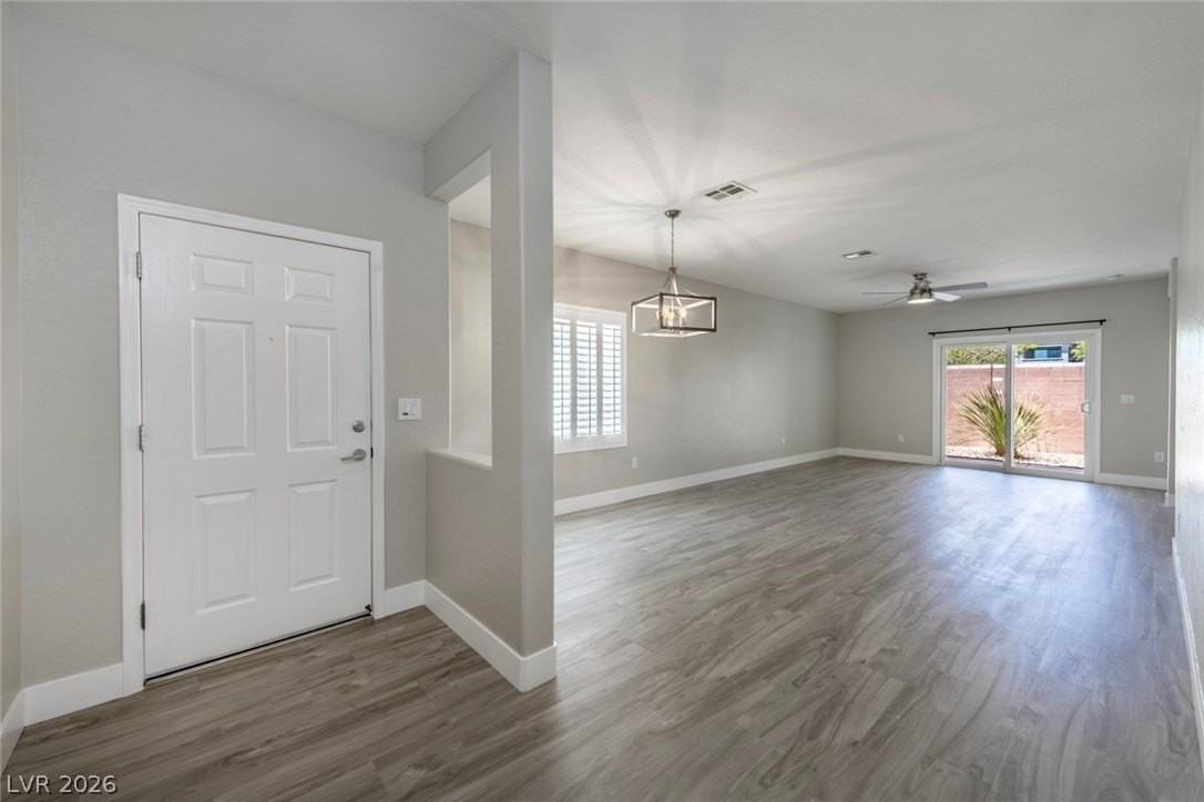 7657 Lily Trotter St - Photo 5 of 39