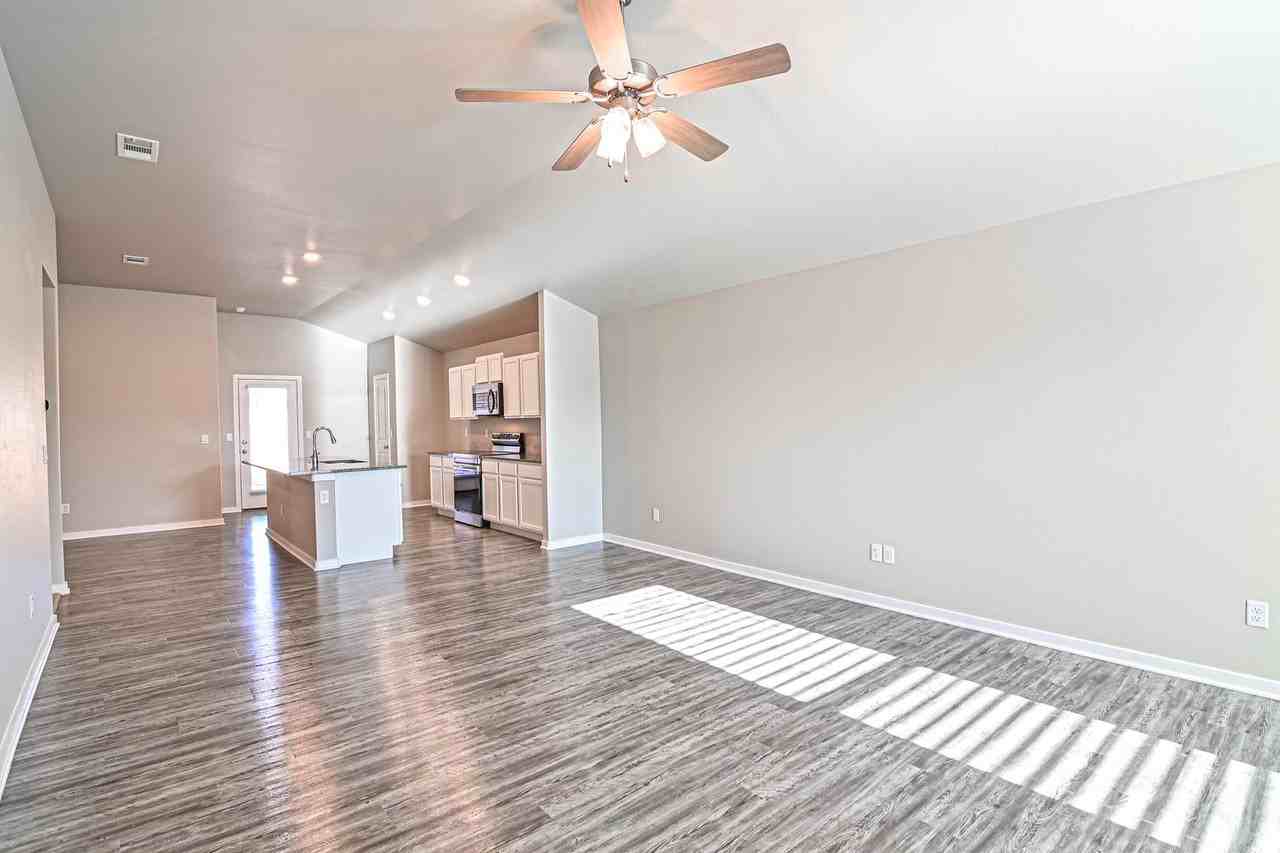 6712 Rio Bravo St - Photo 2 of 28