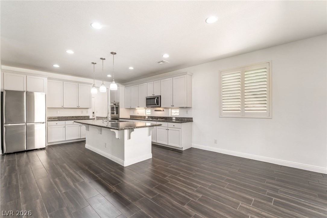 12280 Monument Hill Ave - Photo 7 of 39