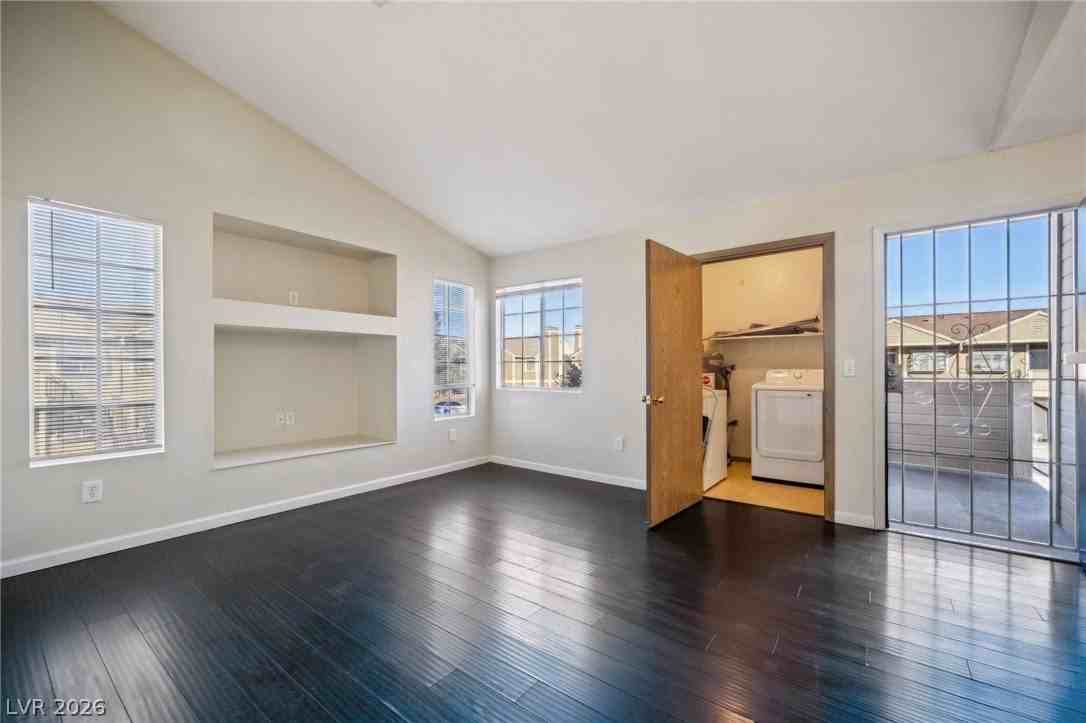 2654 Bryandouglas Dr #D - Photo 3 of 13
