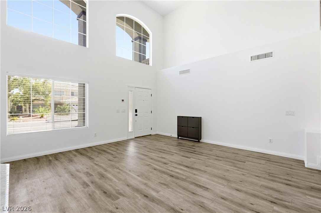 6286 Brave Voyager Ct - Photo 6 of 47