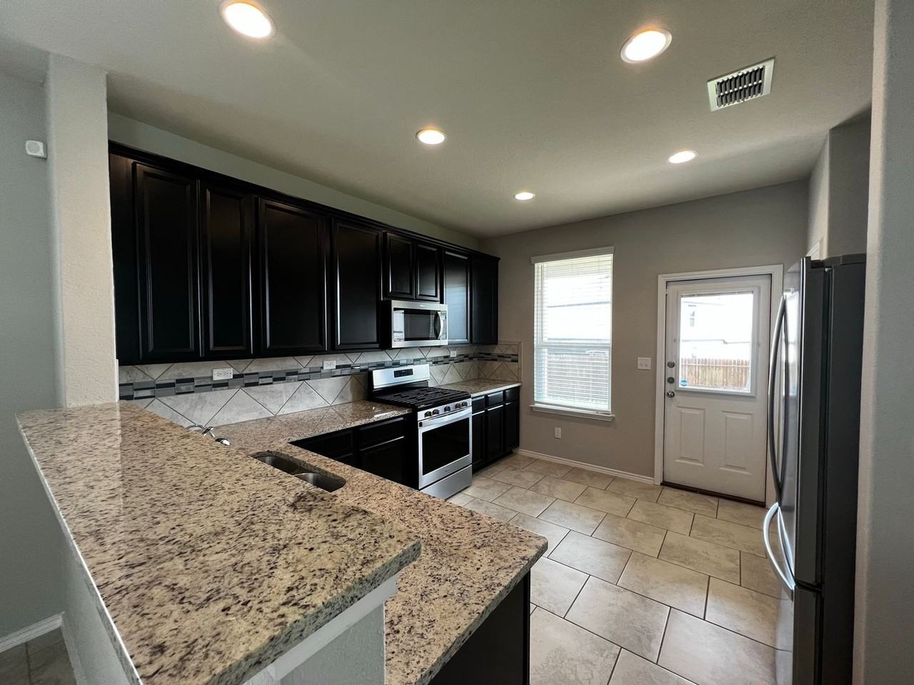 11902 Sitio Plns - Photo 4 of 45