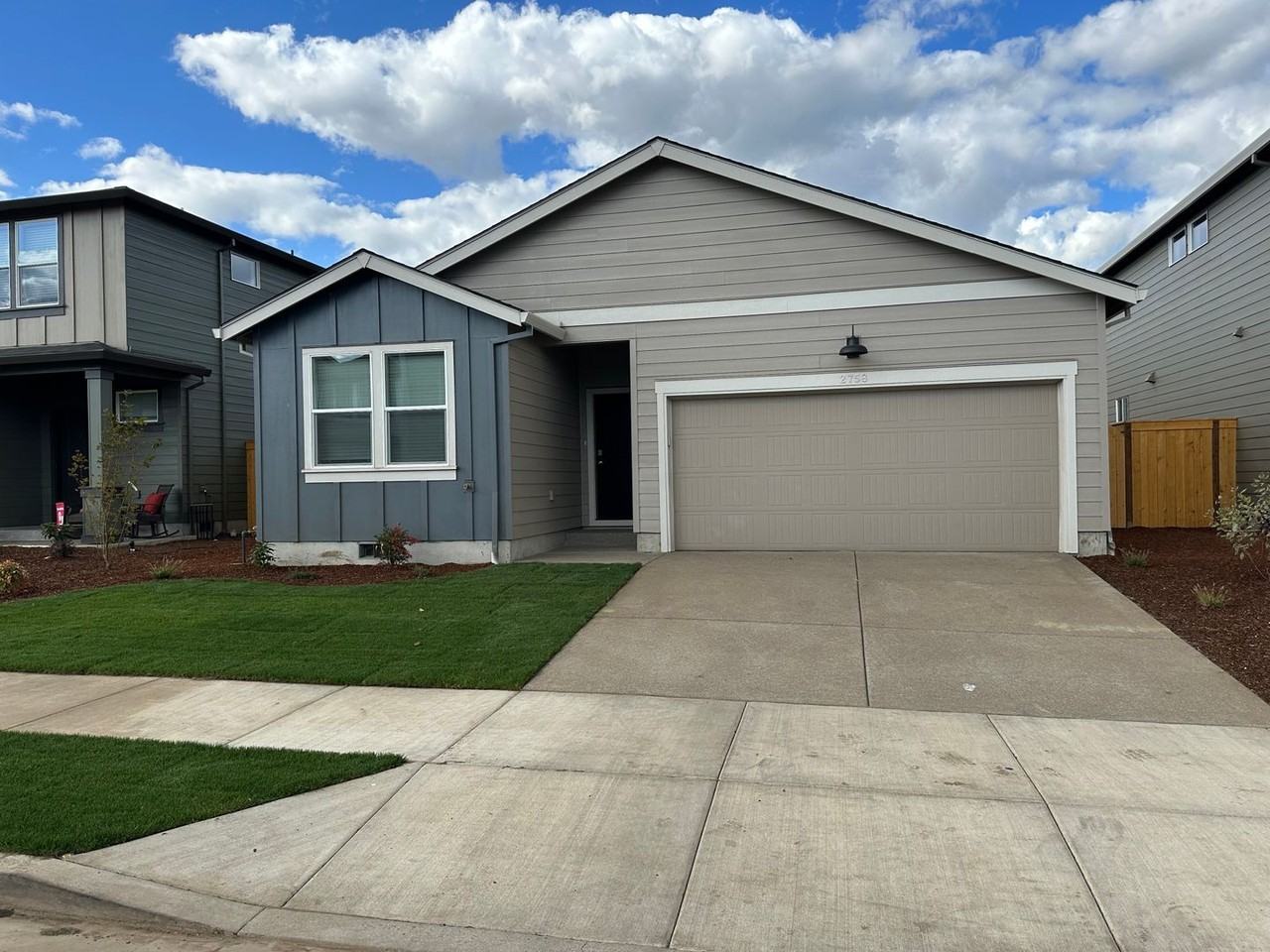 2758 Fenya St - Photo 2 of 40