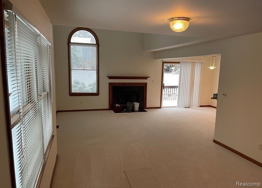 2445 Mulberry Ct - Photo 3 of 25