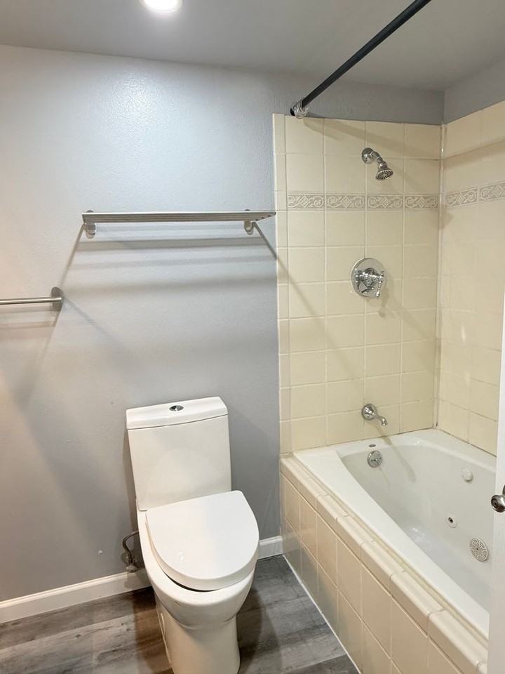 7841 133rd Ave Ne - Photo 6 of 24