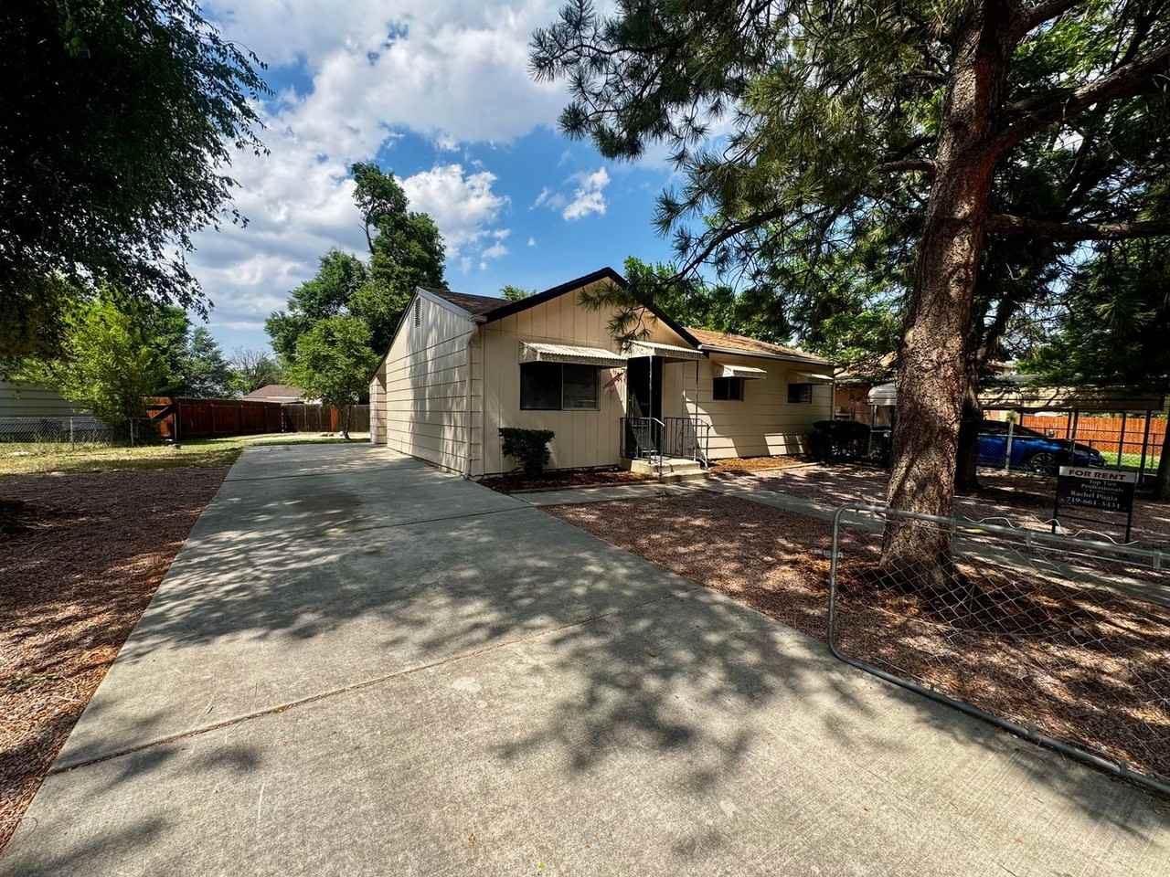 1156 Mt Werner Cir - Photo 3 of 18