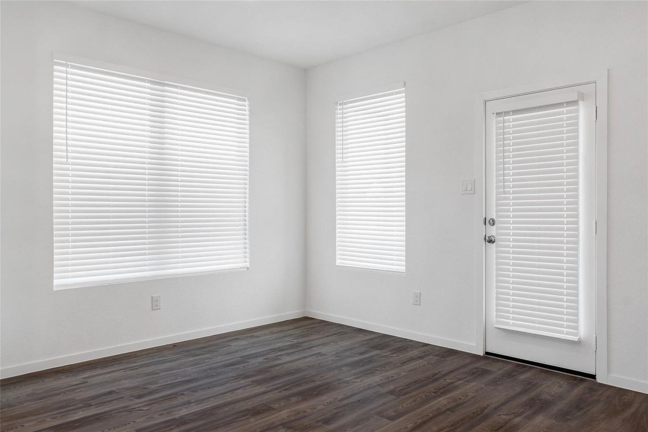 5307 Sleepy Fox Ln - Photo 7 of 19