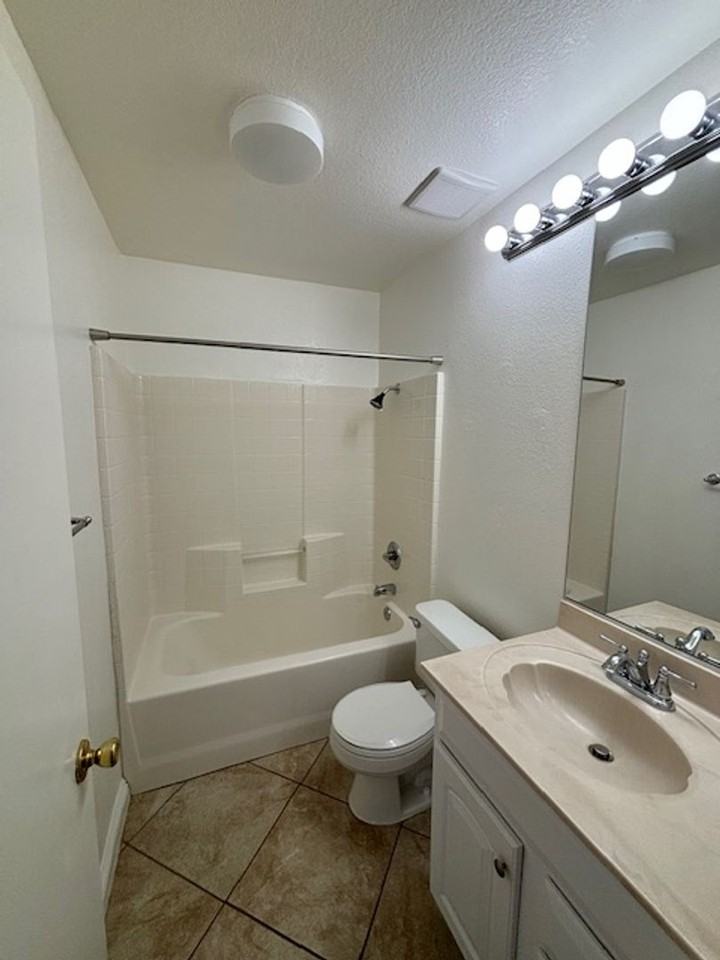 374 Solano Ave - Photo 6 of 15