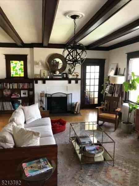 196 Lorraine Ave #2 - Photo 3 of 18