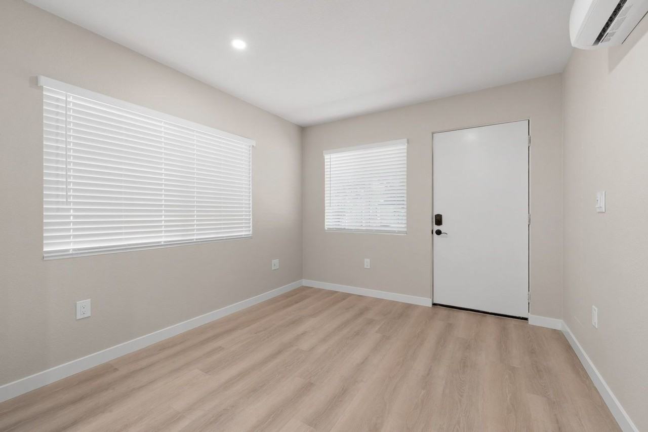 180 Brisco Rd - Photo 6 of 15