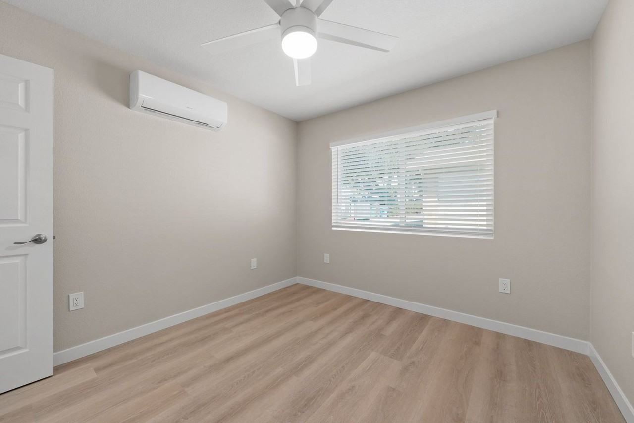 180 Brisco Rd - Photo 7 of 15