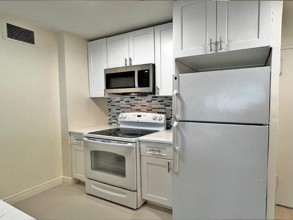 380 MOUNTAIN RD #608 - Photo 6 of 26