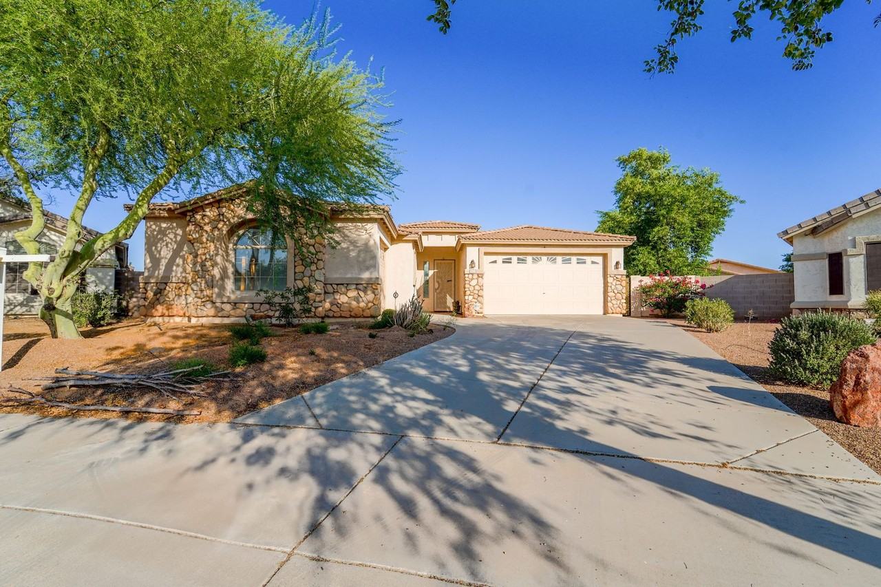 2123 W Maldonado Rd - Photo 3 of 50