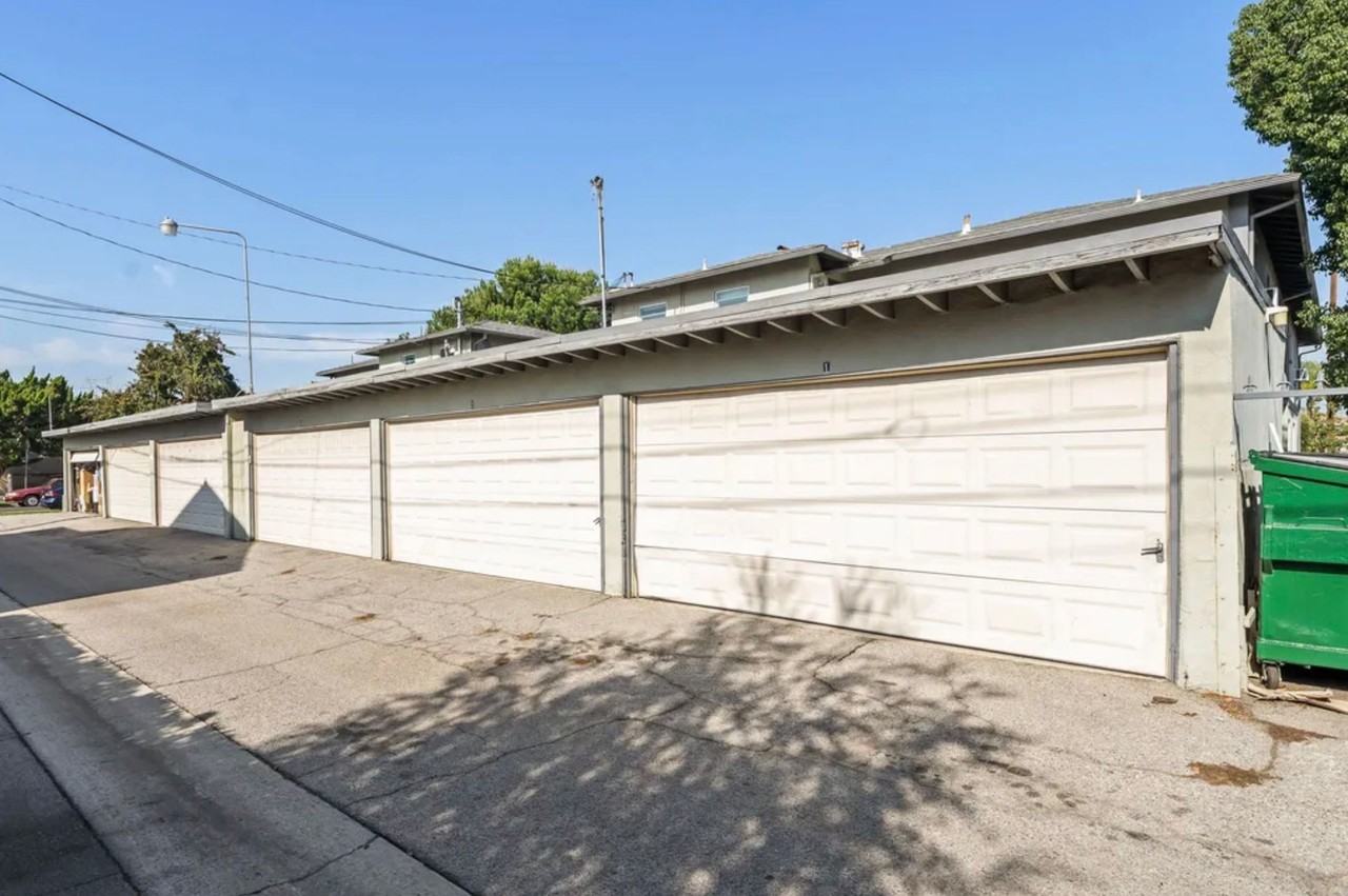 Charming 1 & 2 Bedrooms on the Chandler Bike Path - Photo 3 of 50