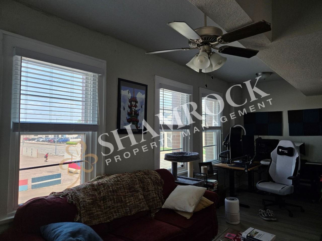 1307 Austin Ave #204 - Photo 4 of 7