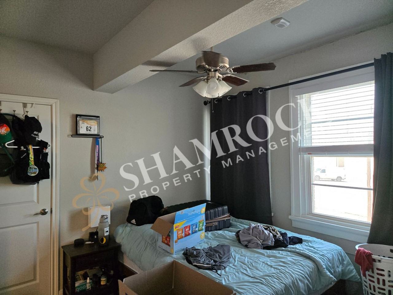 1307 Austin Ave #204 - Photo 6 of 7