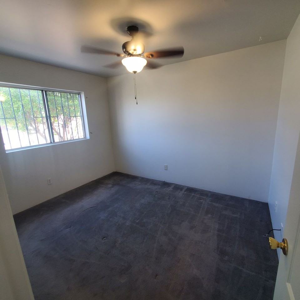 1416 H St - Photo 7 of 13