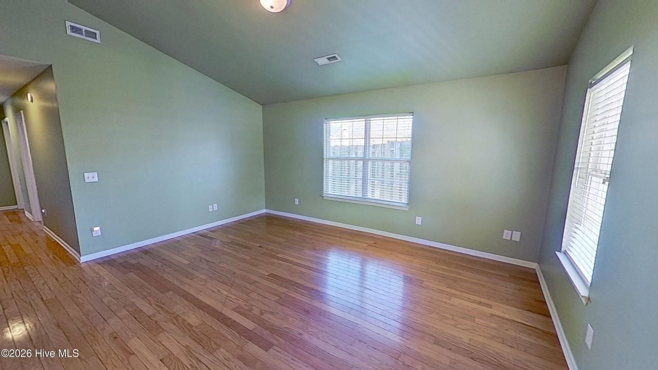 627 Tabor Ln - Photo 2 of 22