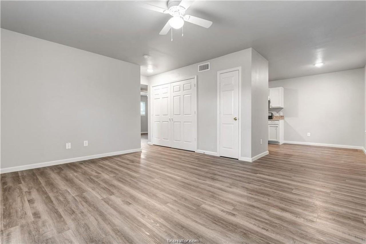 802 Navidad St #D - Photo 4 of 15