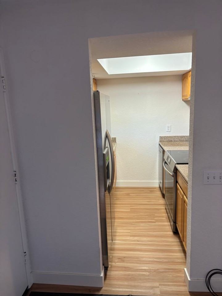 250 River St - Photo 6 of 20