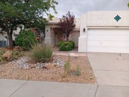featured image of 8116 Corte De Aguila Nw