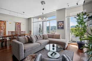 1221 Sw 10th Ave - Photo 1 of 1