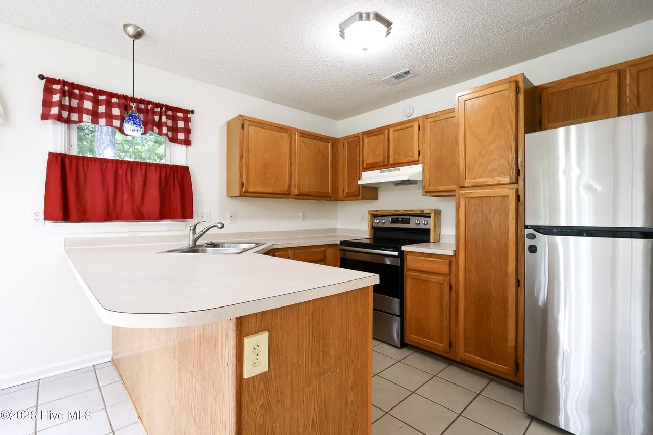 172 Baytree Dr - Photo 7 of 18
