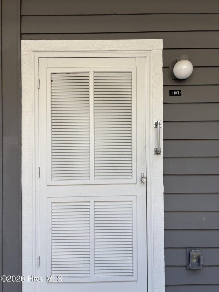10174 Beach Dr Sw #1107 - Photo 3 of 20