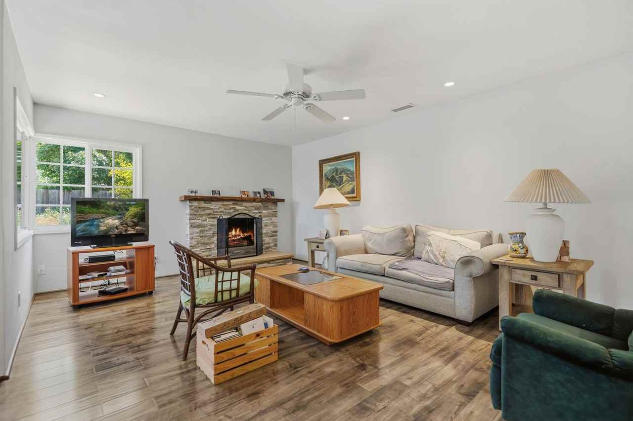 974 N San Marcos Rd - Photo 4 of 21