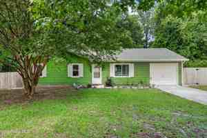 featured image of 130 Falcon Crest Rd