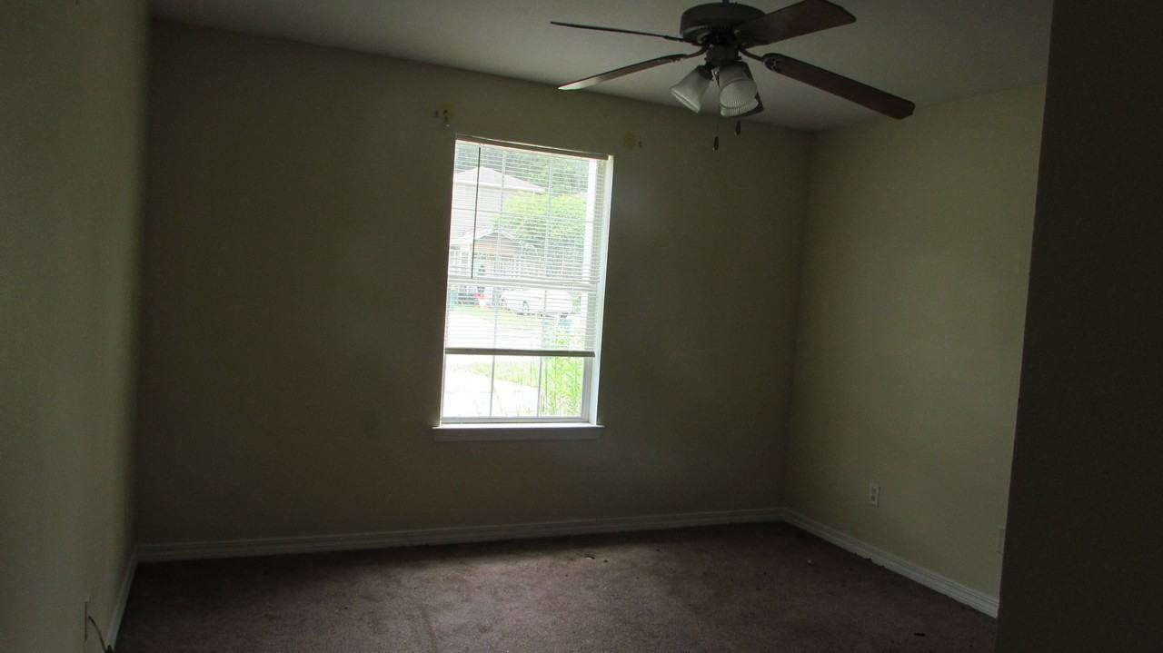 5386 Quail Creek Cir - Photo 7 of 8