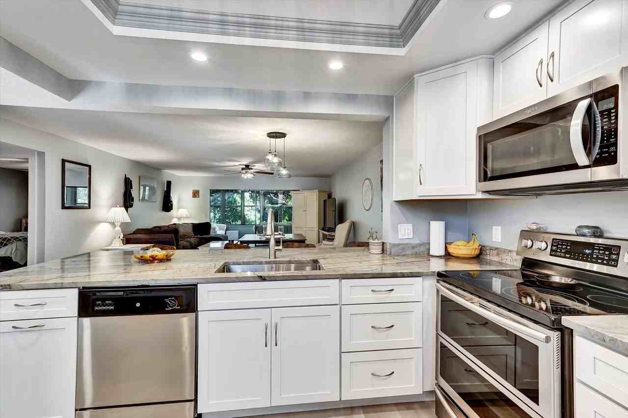 107 Pinehurst Dr - Photo 6 of 44