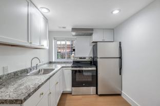 648 Keefer Pl Nw #LL - Photo 1 of 1