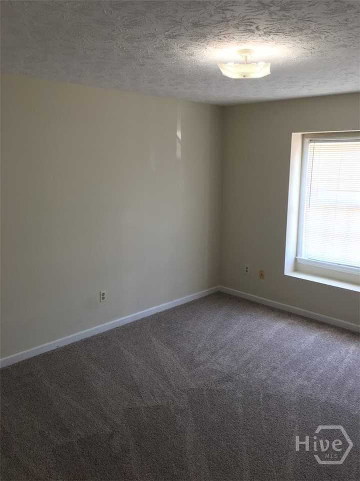 1192 Mars Hill Rd - Photo 7 of 16