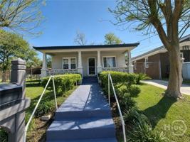 featured image of 120 Jenks St