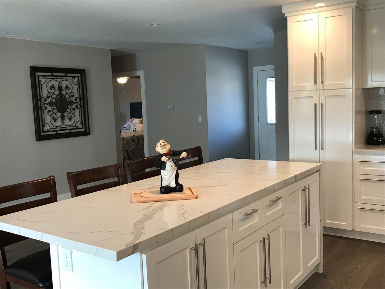 6222 Danbury Way - Photo 2 of 32