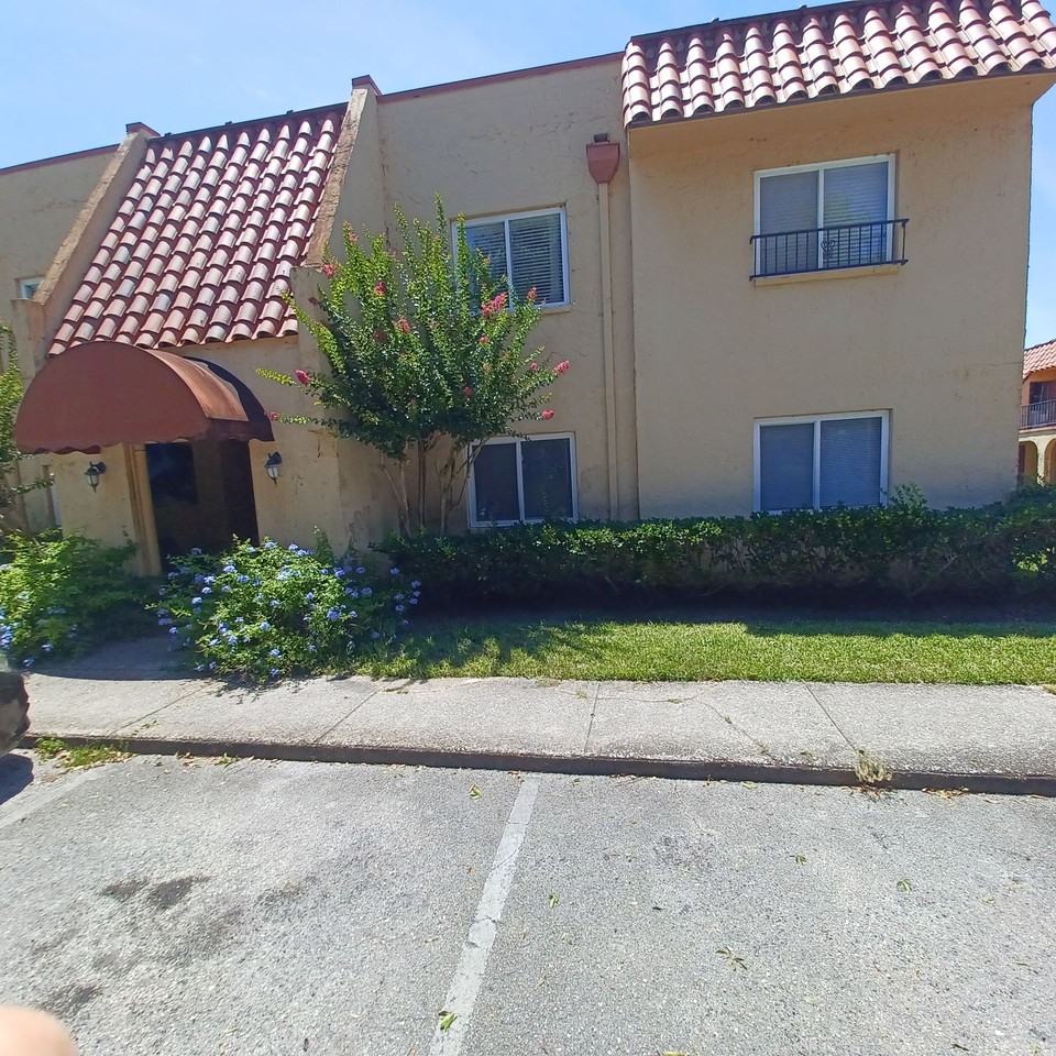 3918 La Mirada Dr N #7 - Photo 3 of 46